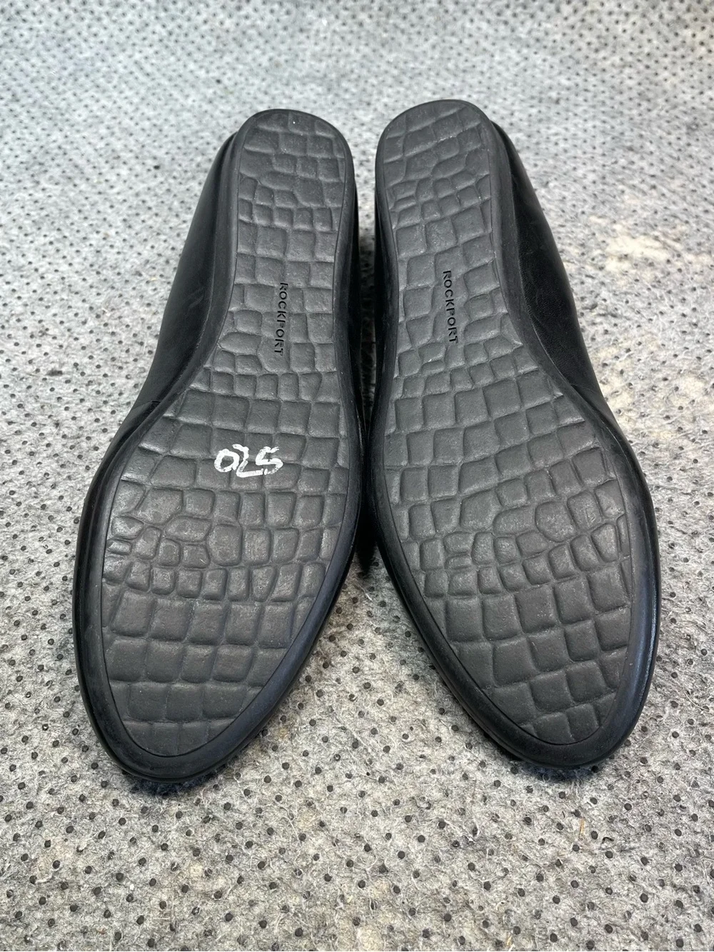 Rockport Rita Black Slip On Shoes Size 7.5 Women’s